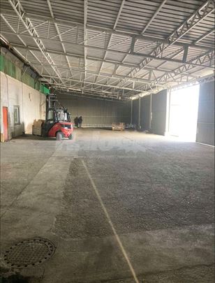 Izdavanje hale 1000m2
