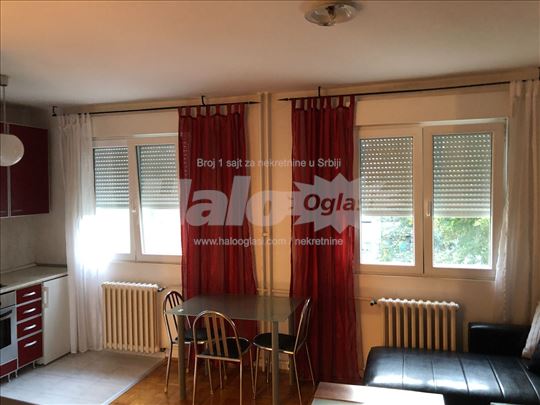 Lep Apartman u Mirijevu