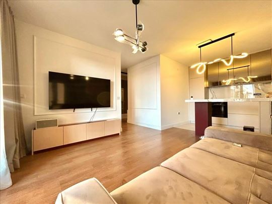 Luksuzno opremljen stan-50m2 Sunnyville ID#2516