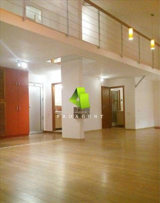 Lux poslovni prostor u centru ID#6576