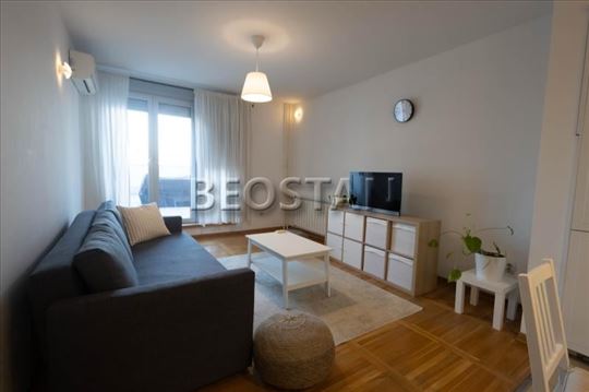 Novi Beograd - Blok 64 tc piramida #66157