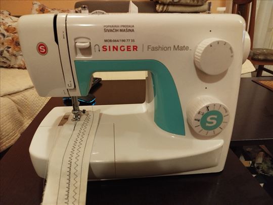 Portabl šivaća mašina 