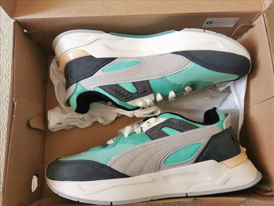 Prodajem nove Puma patike original 