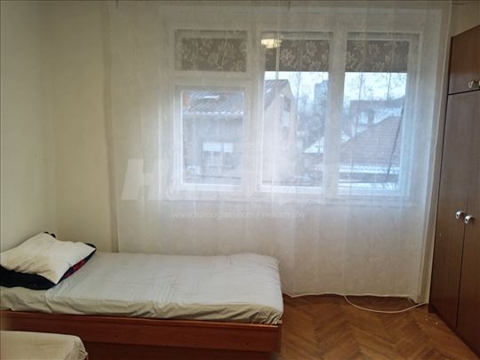 Stan za izdavanje – Centar Čačka, 60 m²