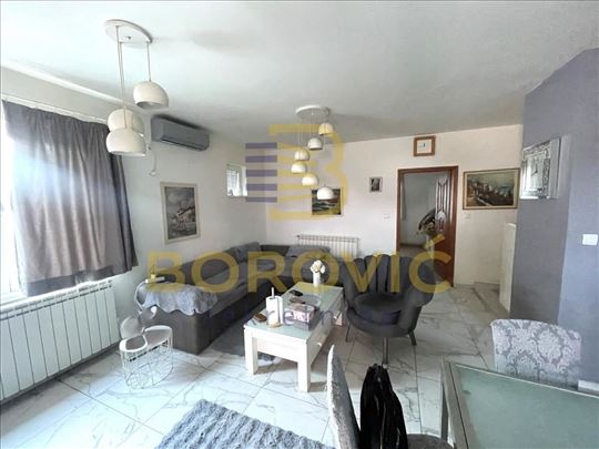 Surčin, 350m2, 5 ari