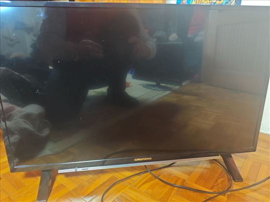 Tv Grundig 32 Ispravan Vox32 neispravan i MT logic