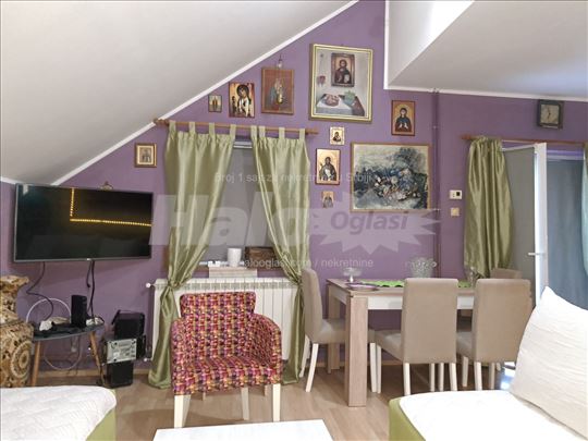 Zarkovo, centar, Zorina ulica, dvosoban stan 66m2