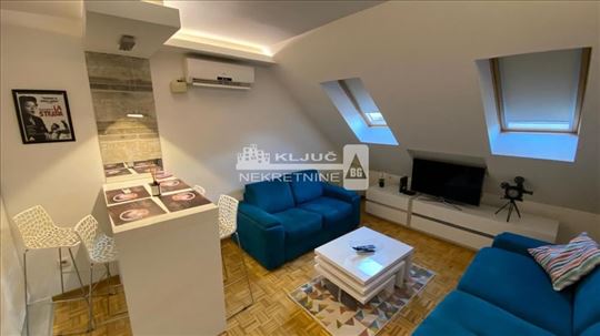 1.5 stan sa parkingom, Savska – Beograd na vodi ID