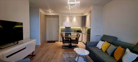 BW Metropolitan, prema reci, dvosoban, garaža