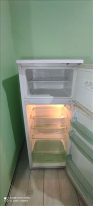 Candi kombinovani frižider 143 cm