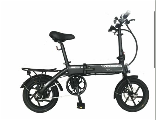 Elektricni trotinet,trotinet sa preklopom na pedal