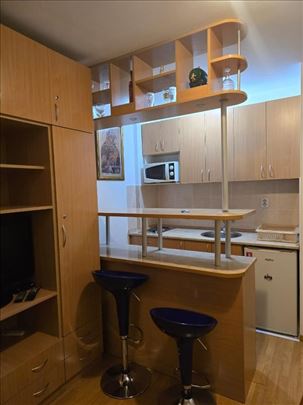 Garsonjera na Rotkvariji