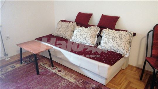 Garsonjera u strogom centru Novog Sada 