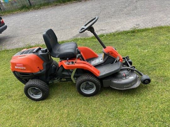 Husqvarna Rider 112C5 z mulčarsko enoto 85 cm in m