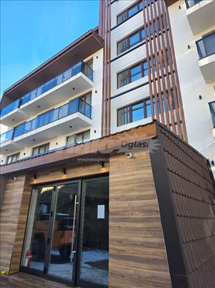 Prodajem Apartman u Hotelu ARIŠ Kopaonik 