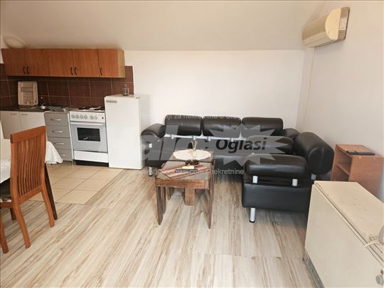 Žarkovo, Vodovodska 1,5 namesten sa zasebnom sobom