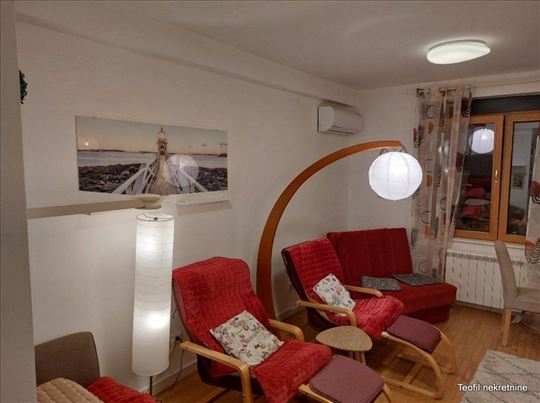 Zelena Avenija 51 novogradnja, namešten, useljiv