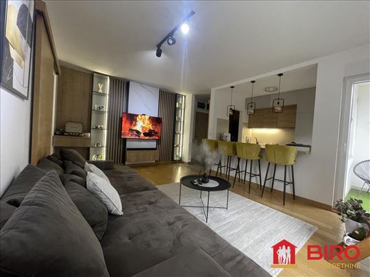 ---Zemunske kapije, lux dvosoban stan 48 m2---