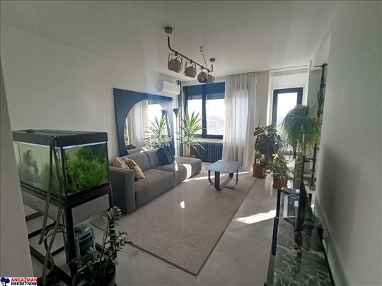 Blok 23 - Milutina Milankovića 75kvm