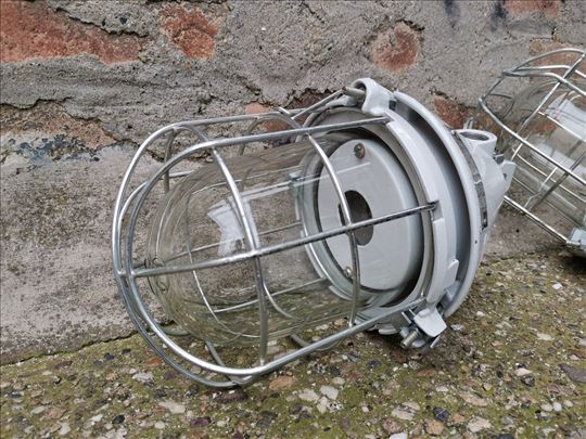 Brodska industrijska lampa