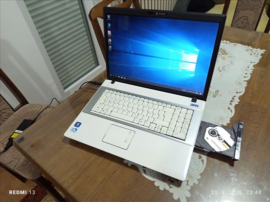 Chiligreen,Intel x2,4 gb,320 gb,punjac,17,3,512 