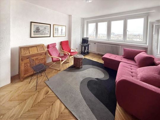 Dvosoban stan sa otvorenim pogledom|Strogi centar 