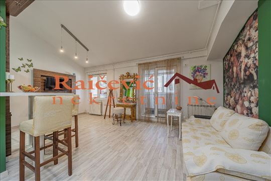 Gradska bolnica, 2.5, 71.49 m2, garaza opciono