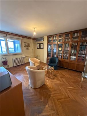 Izuzetan stan na Novom Beogradu