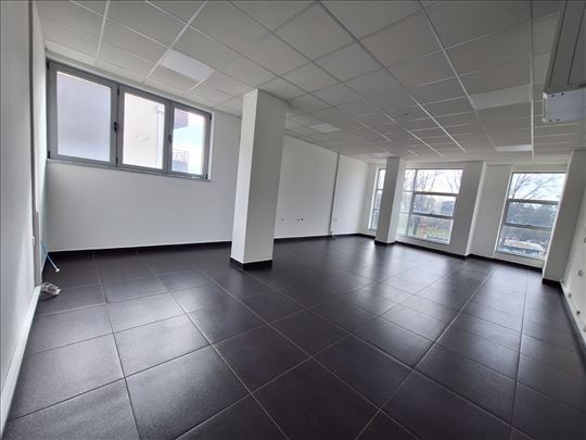 Lokal 53 mkv , Trg Kostrunica