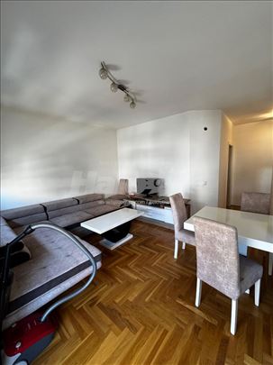 Lux stan Partizanski blok