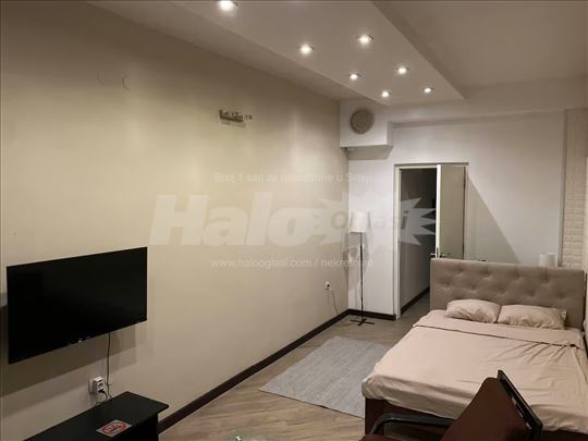 Namešten jednosoban stan u blizini Čaira