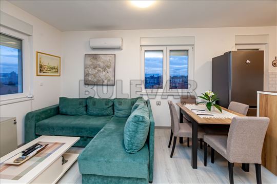 Pantelej,novogradnja, namešten, 43 m2, IV  sprat, 