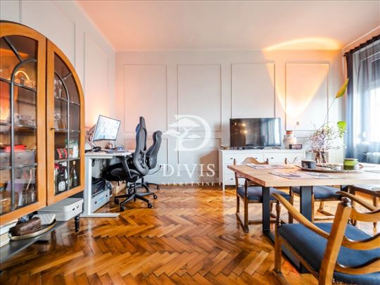 Raskošan salonski stan 153m2 u Kralja Petra,Dorćol