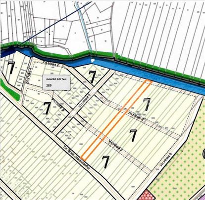 Stari Banovci 64 ara gradjevinskog zemljista.