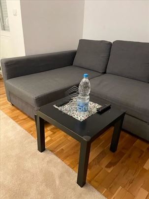 Uknjižen i opremljen stan u Krnjači ID#8990