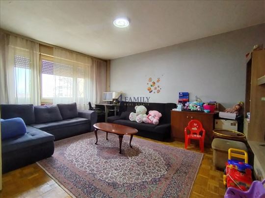 Zemun, Meandri, funkcionalan, dvosoban stan