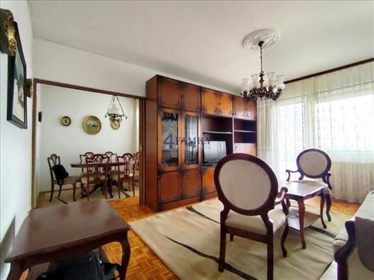 Zemunski kej, kompletno opremljen