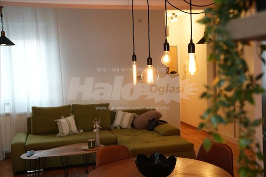 2.5 Stan - Zvezdara - Zeleno brdo + garaža