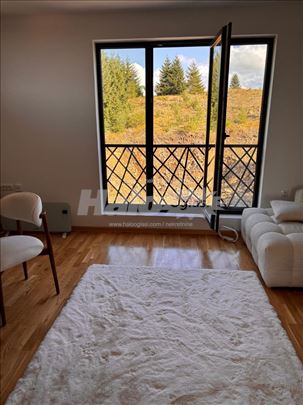 Apartmani na Kopaoniku, Vrh Treske