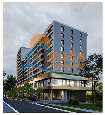 Četvorosobni  stan u luksuznom stambeno-poslovnom 