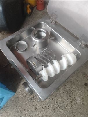 Masina za mlevenje mesa