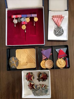 Orden, minijature, medalje, plakete