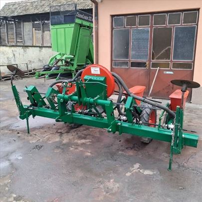  Pneumatska sejalica AGRIA 4 reda 2007 godište