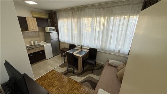 Aleksainackih rudara izdavanje jednosoban