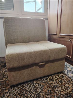 Fotelja u odličnom stanju