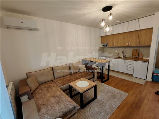 Garsonjera, Zvezdara, Severni bulevar