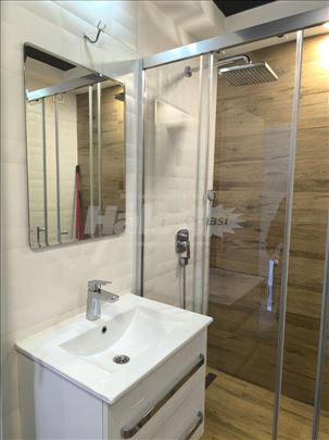 Izdavanje komplet nameštenog stana 