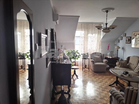 Izuzetan-Bežanijska kosa, 2.0, adaptibilan u 3.0