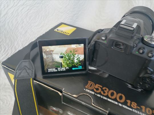 Nikon D5300 sa obj. 18-105 8666 okidanja