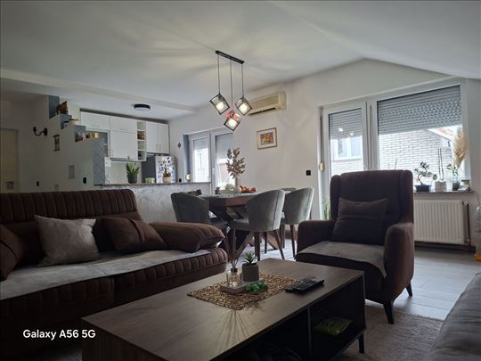 Prodajemo 3.0 renoviran stan u Zarkovu